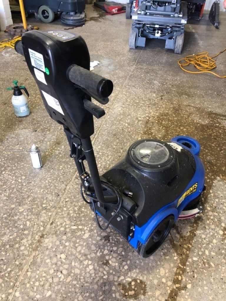 2024 Clarke MA5015B Image 4