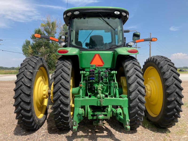2011 John Deere 8285R Image 10