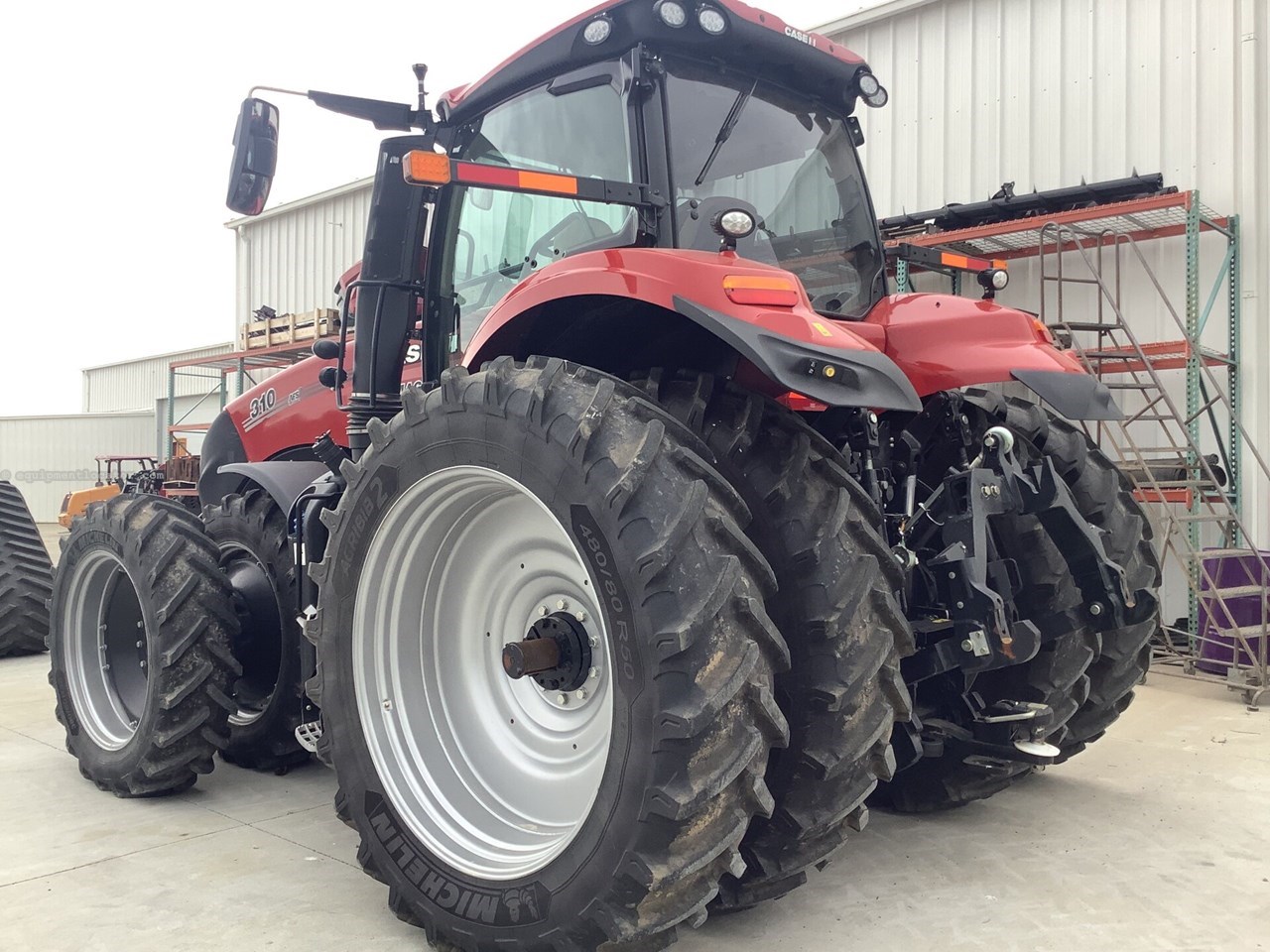 2023 Case IH MAGNUM 310 AFS CONNECT Image 10