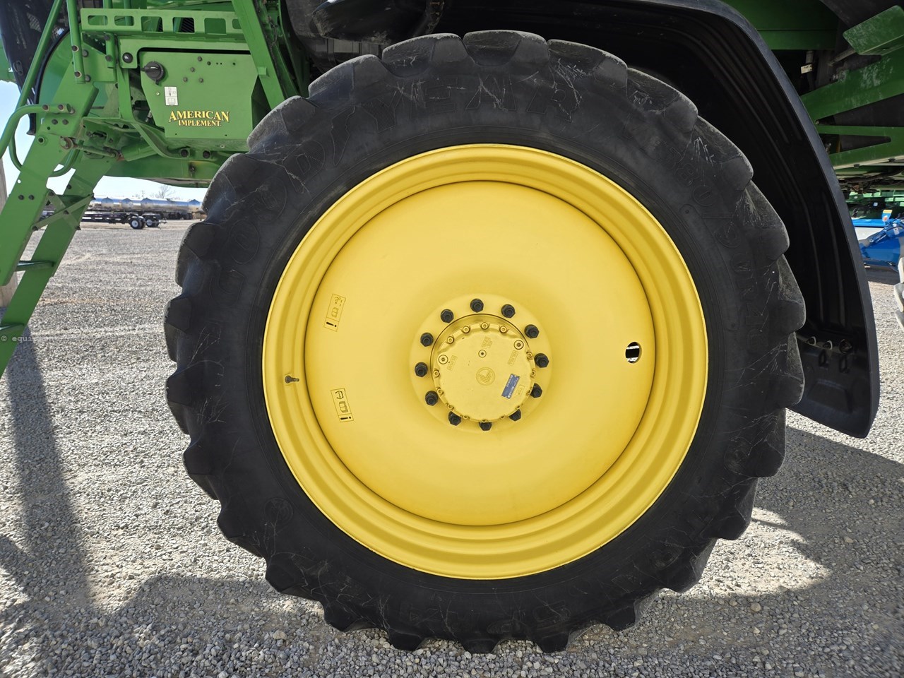 2024 John Deere 412R Image 18