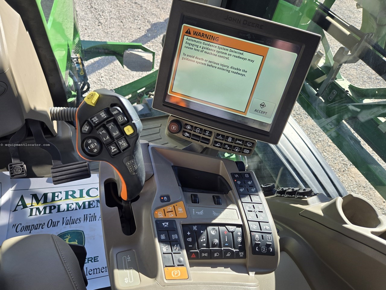 2024 John Deere 412R Image 32