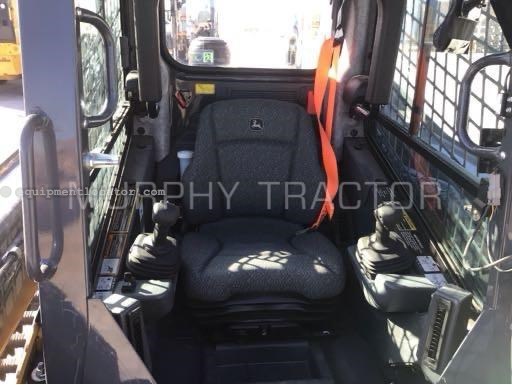 2023 John Deere 325G Image 10