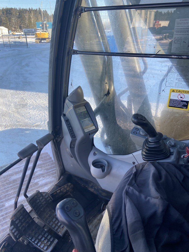 2020 John Deere 300G LC Image 10