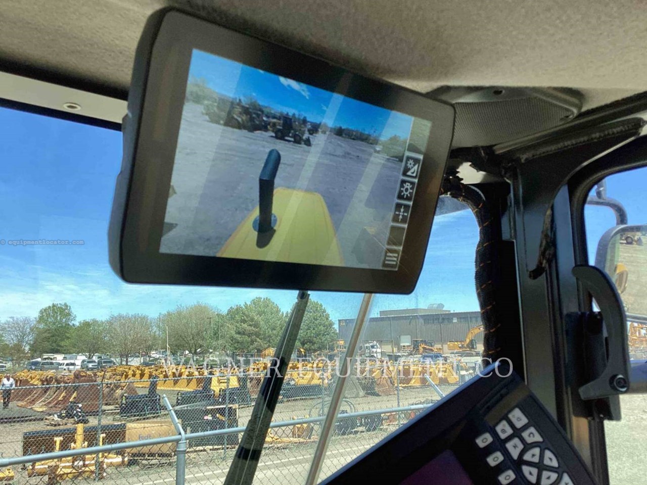 2021 Caterpillar CS56B Image 10