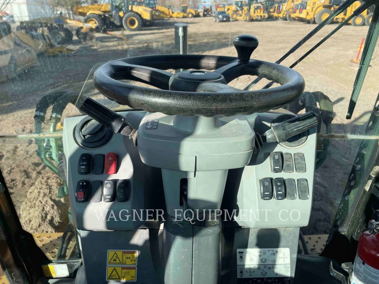 2019 Caterpillar 440 Image 10