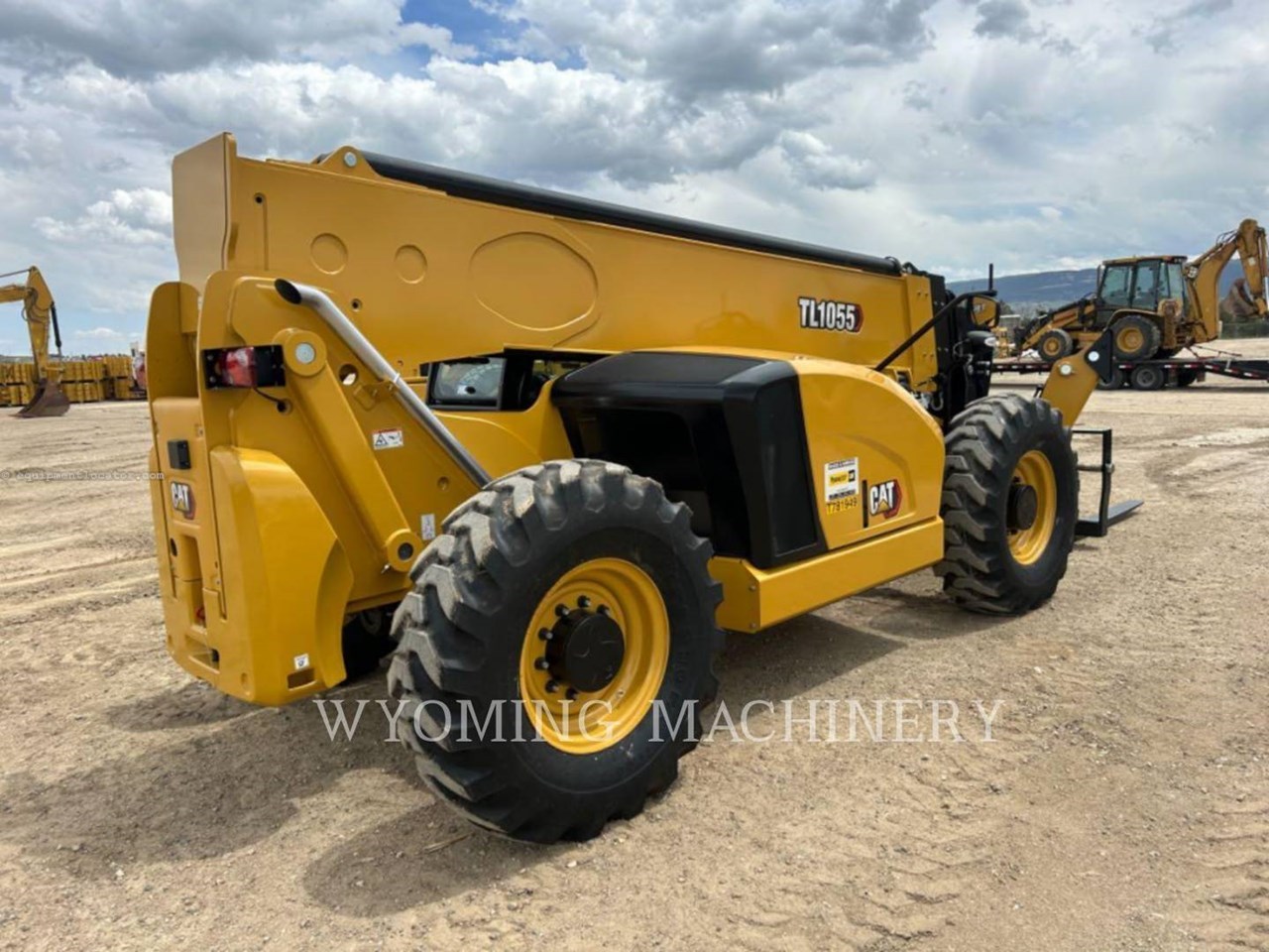 2024 Caterpillar TL1055 Image 3