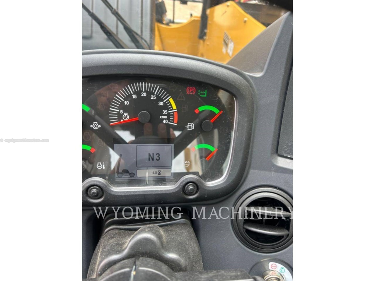 2024 Caterpillar TL1055 Image 5