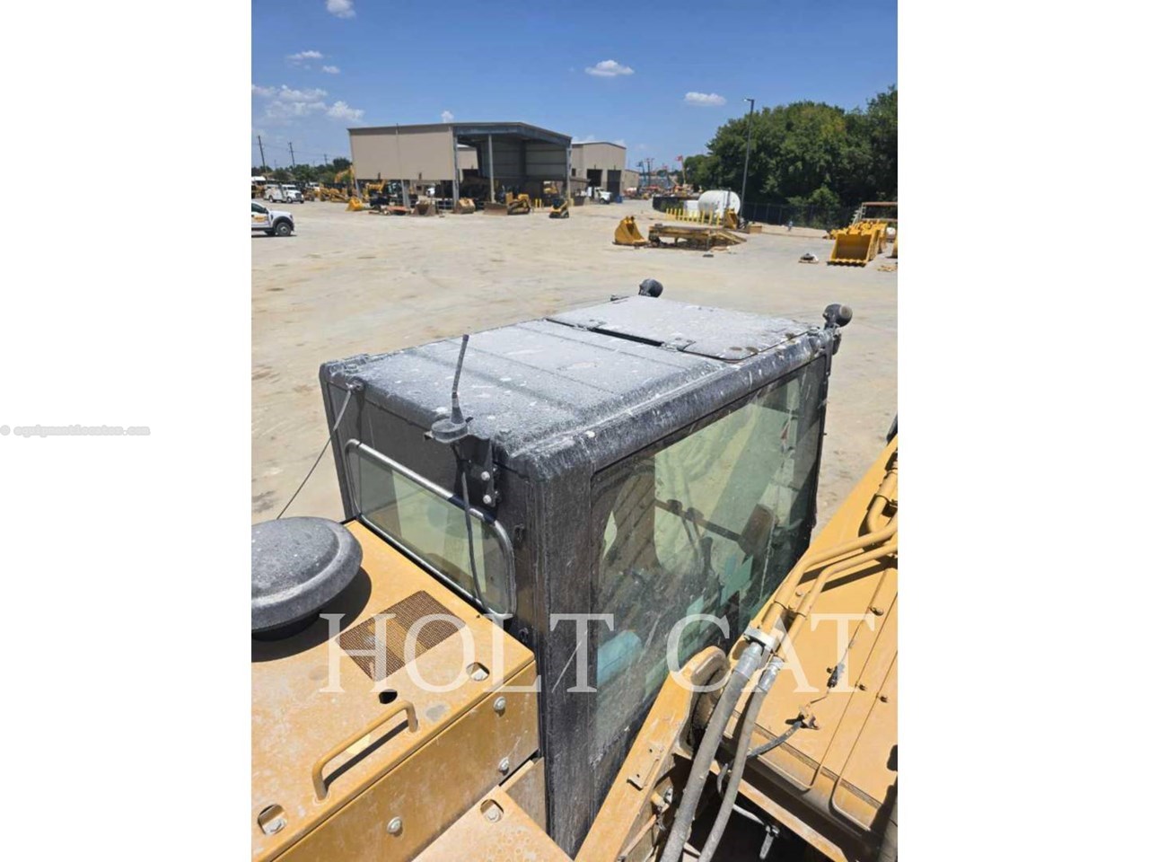 2015 Caterpillar 329FL LRF Image 10