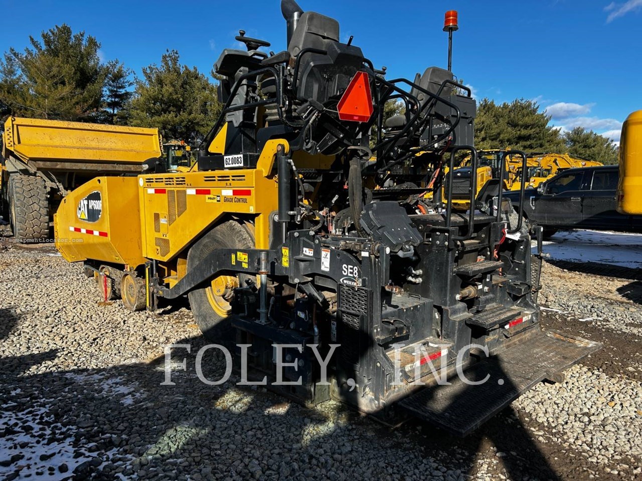 2018 Caterpillar AP600F Image 10