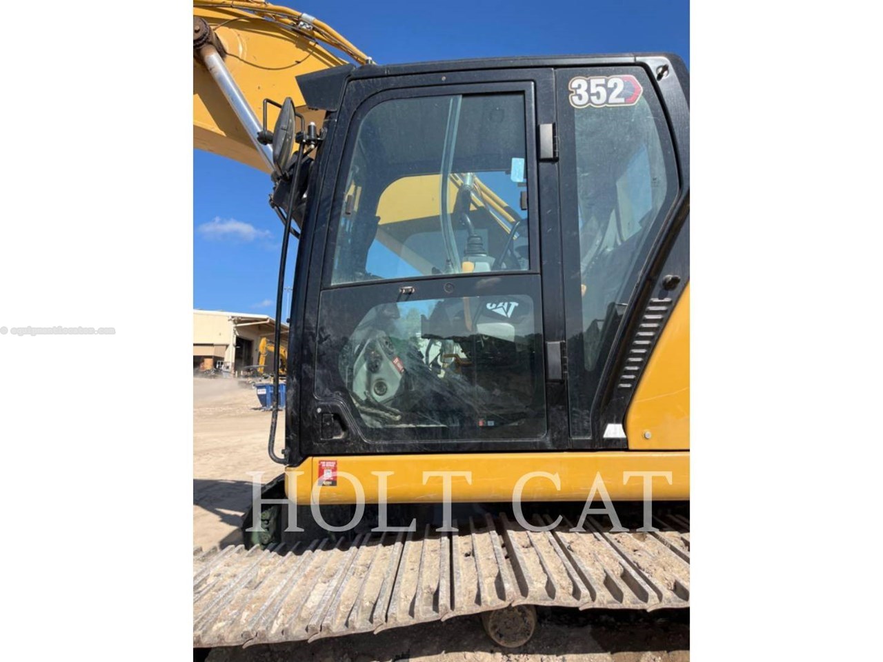 2022 Caterpillar 352 11 TC Image 10