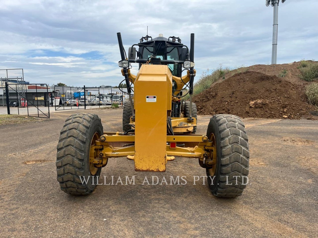 2017 Caterpillar 12M Image 10