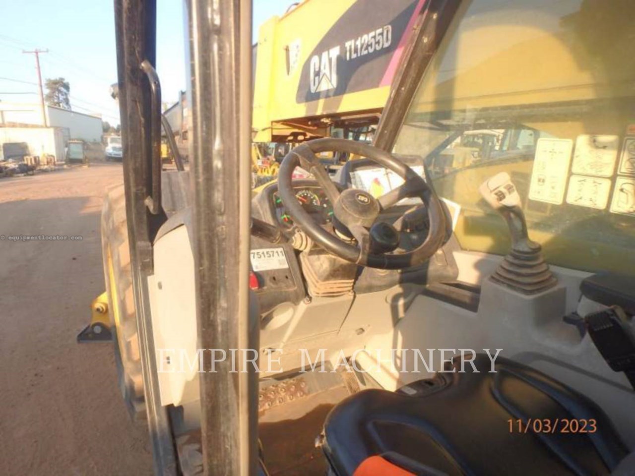 2017 Caterpillar TL1255D Image 10