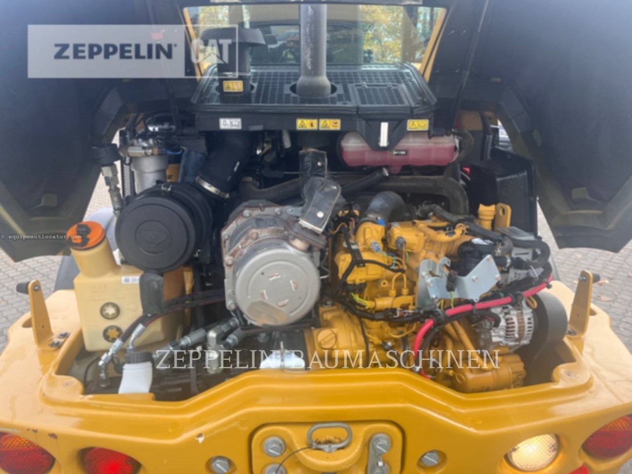 2020 Caterpillar 908M Image 10