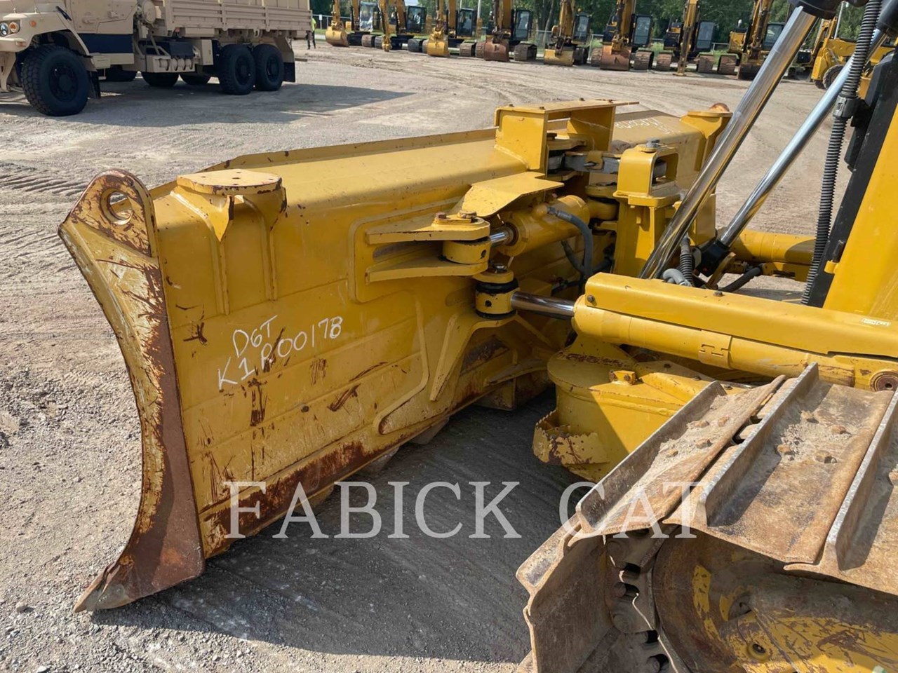 2018 Caterpillar D6TLGVPAT Image 10