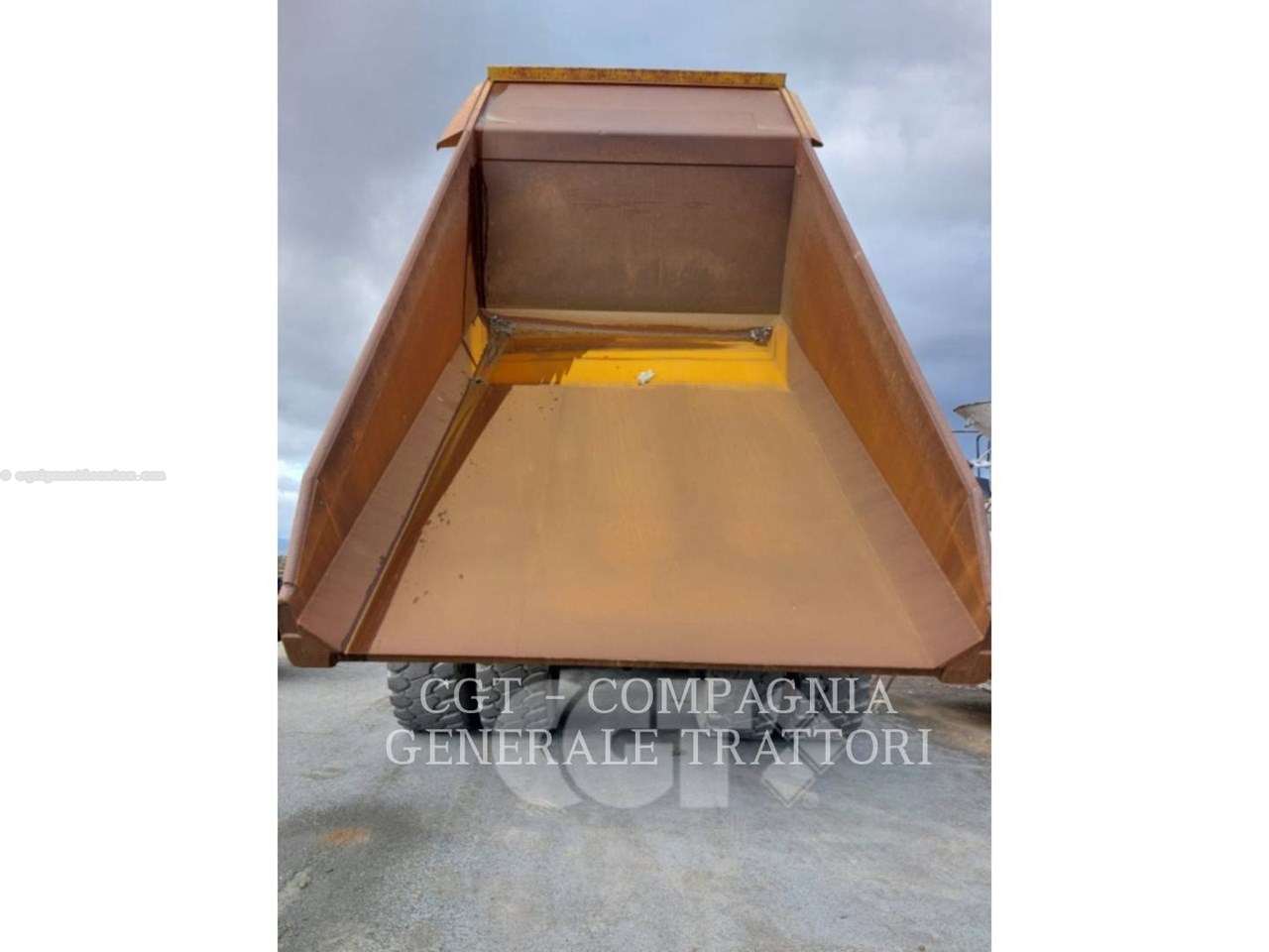 1995 Caterpillar 775B Image 7