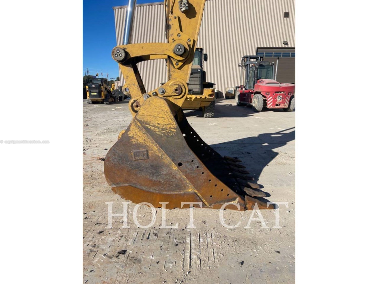 2023 Caterpillar 352 12 TC3 Image 10