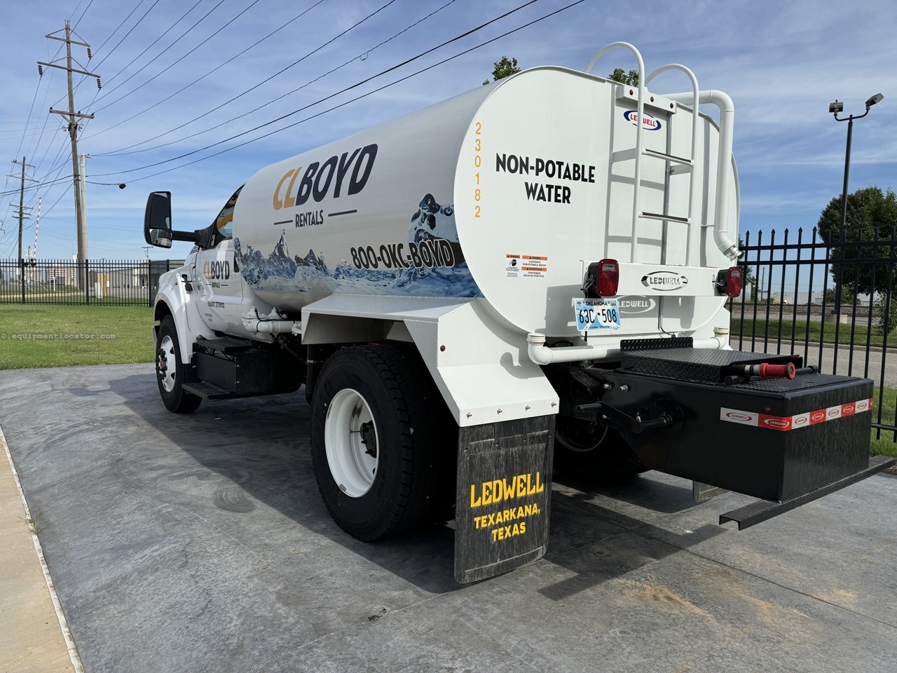 2024 Ford F750 2000 Image 2