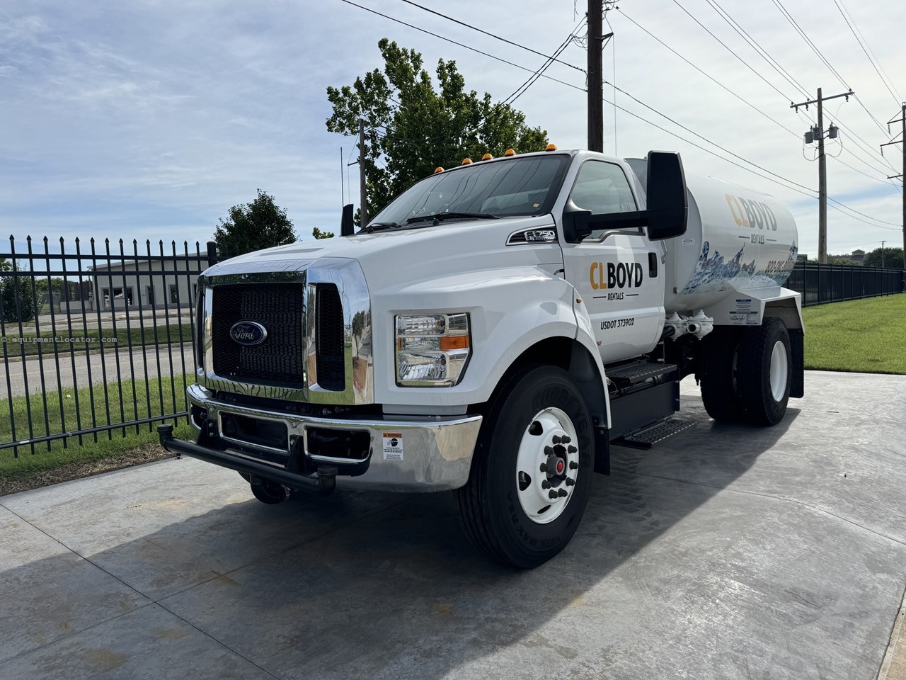 2024 Ford F750 2000 Image 3