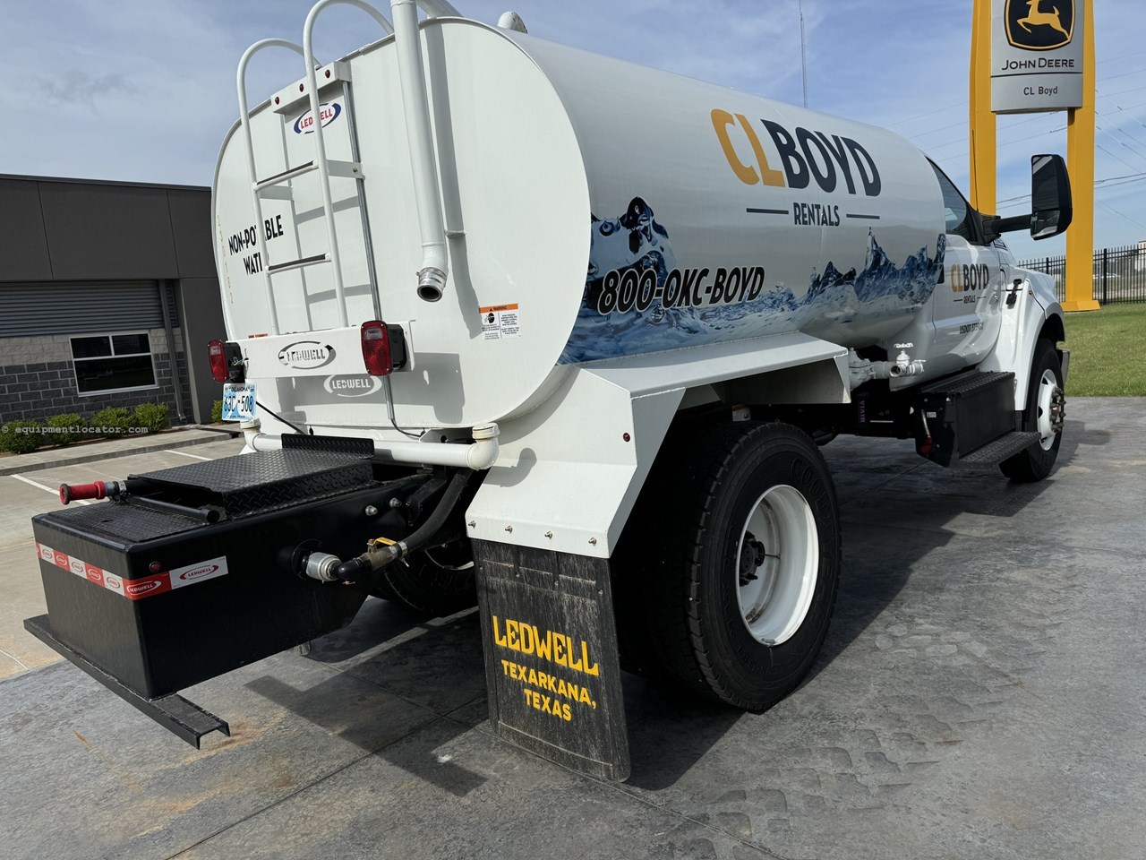 2024 Ford F750 2000 Image 7