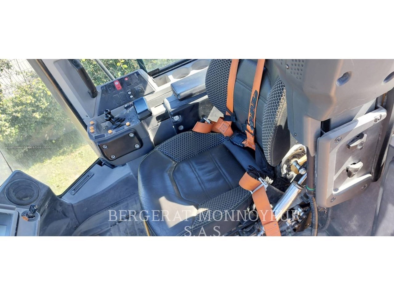 2022 Caterpillar 972M XE Image 17