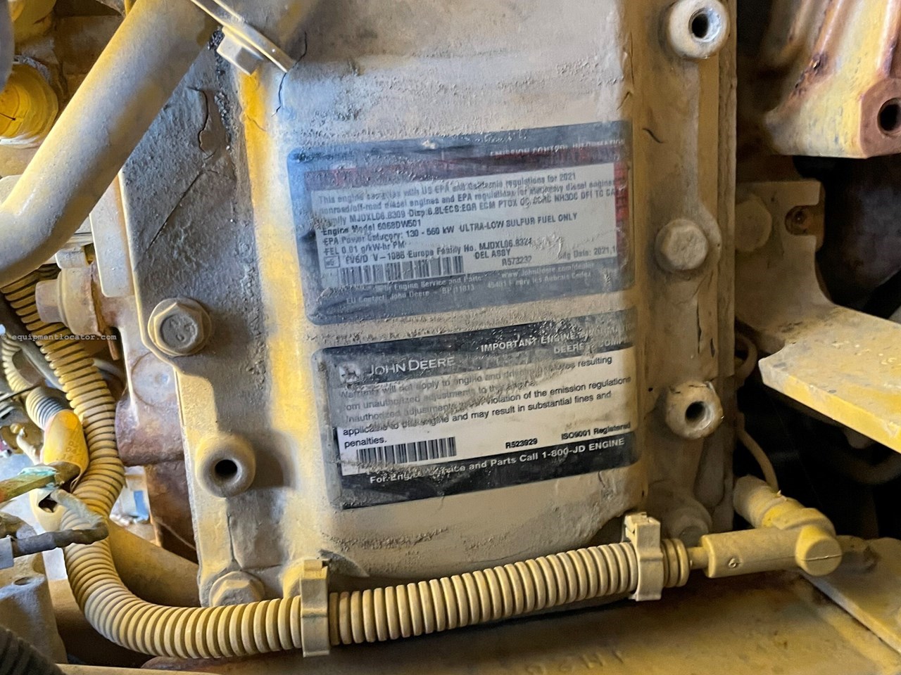 2022 John Deere 544 P Image 8