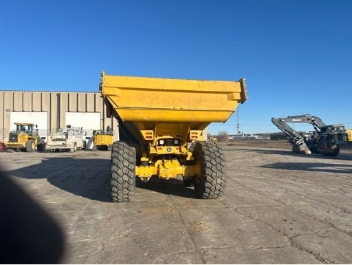 2023 John Deere 310 P Image 3