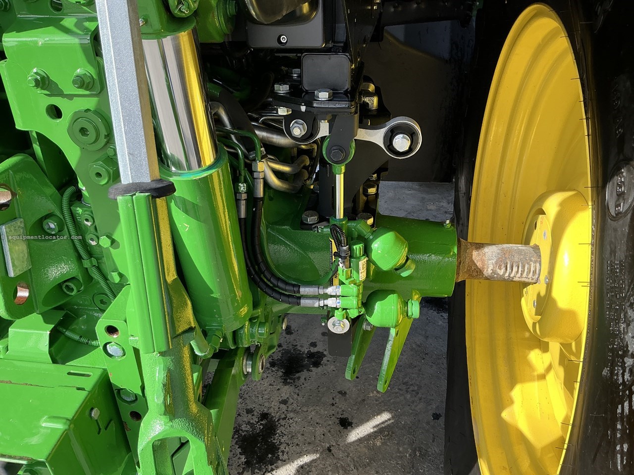 2023 John Deere 6R 140 Image 18