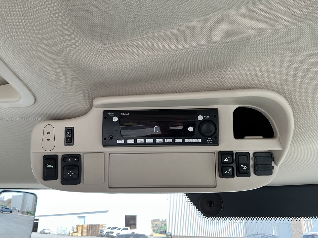 2023 John Deere 6R 140 Image 19