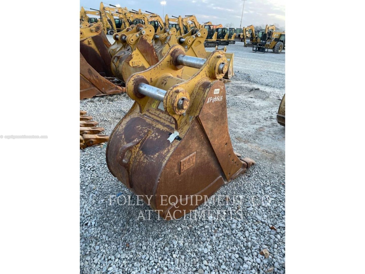 1900 Caterpillar BKHEXPB30 Image 4