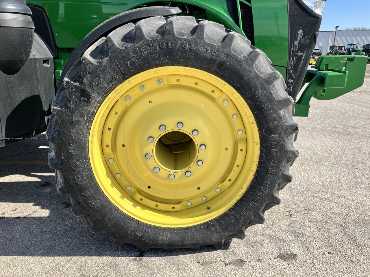 2014 John Deere 8320R Image 10