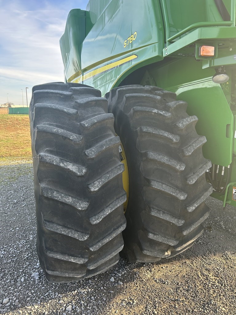 2020 John Deere S780 Image 10