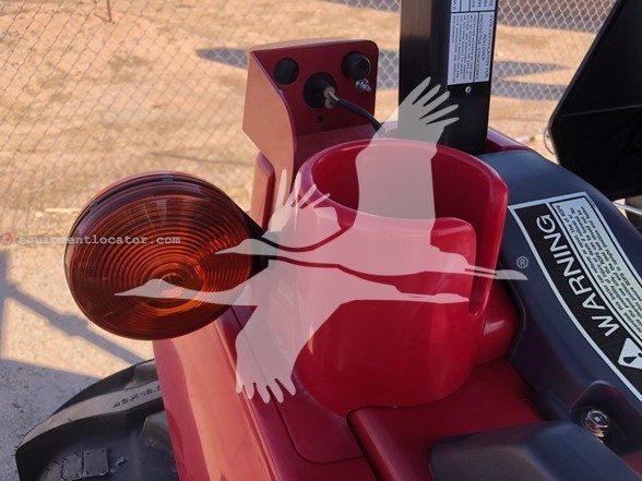 2022 Mahindra 1640 HST Image 10