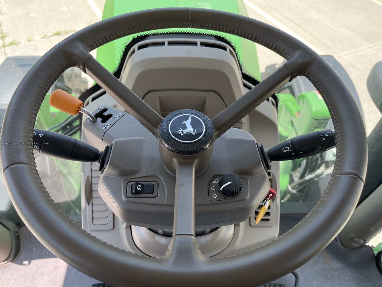 2024 John Deere 6R 140 Image 10