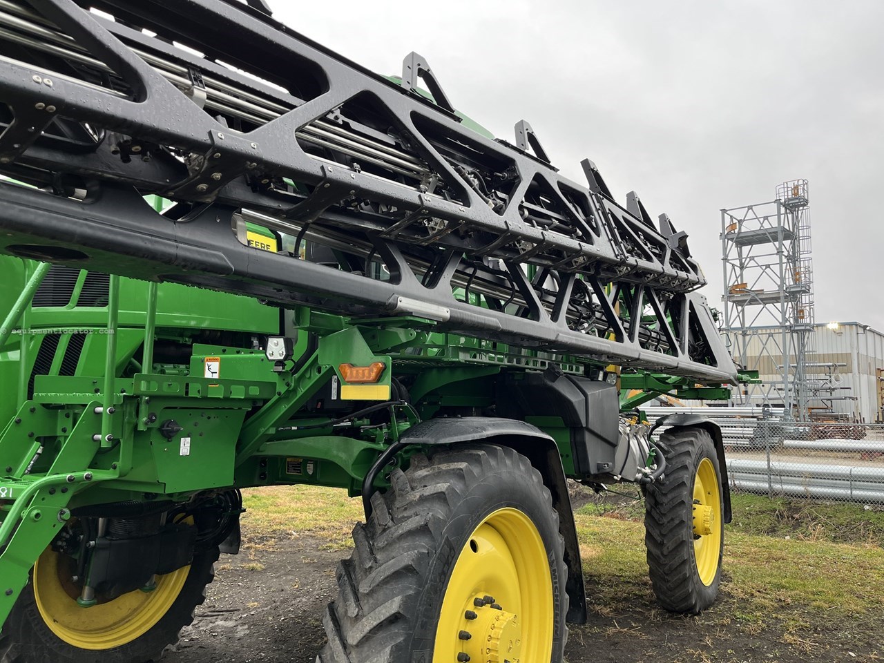 2023 John Deere 412R Image 10