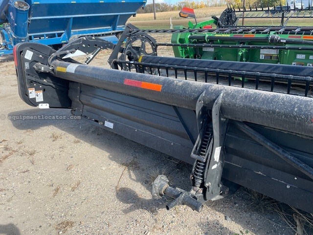 2010 MacDon FD70-40 Image 10