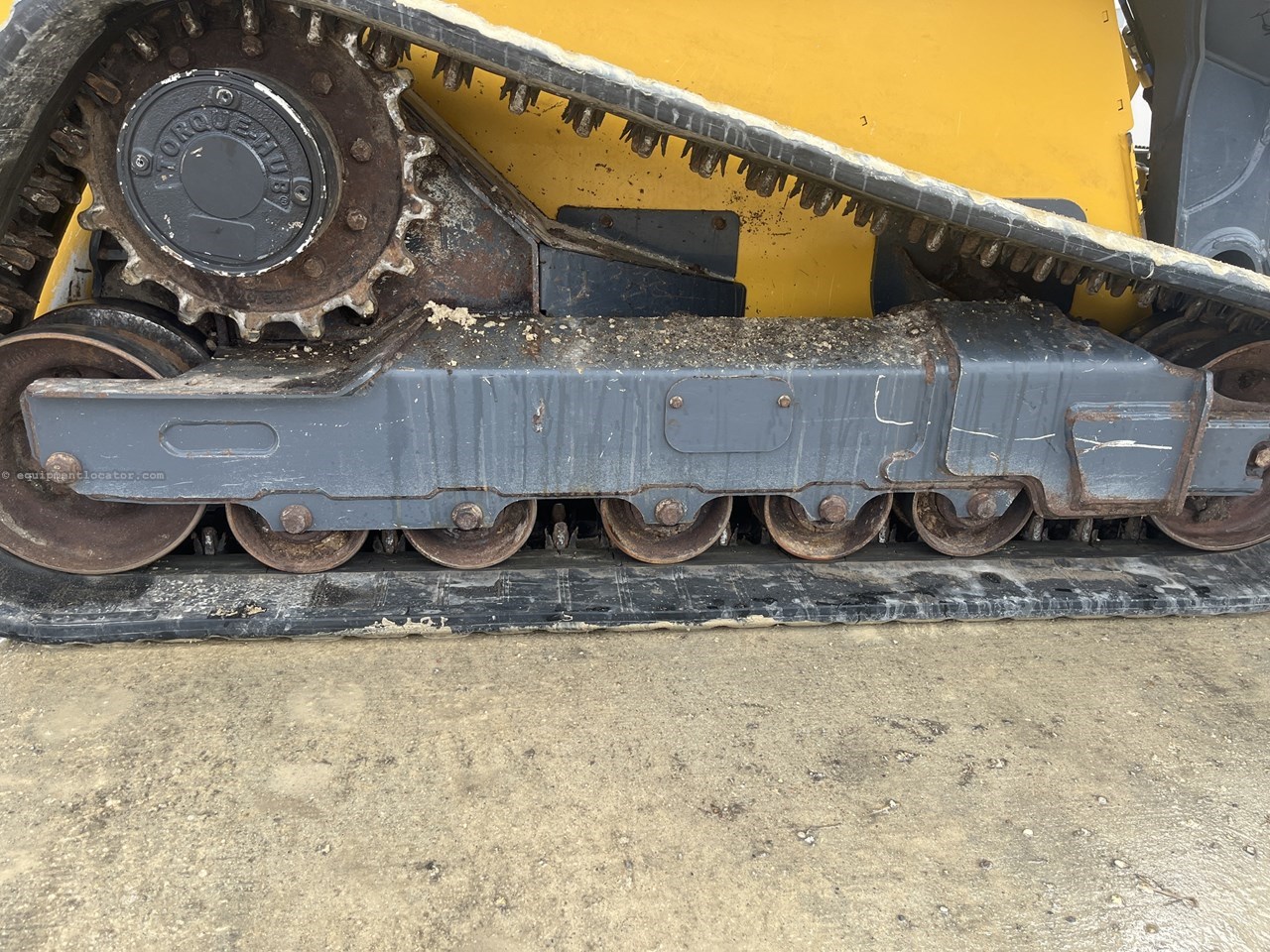 2019 John Deere 333G Image 10