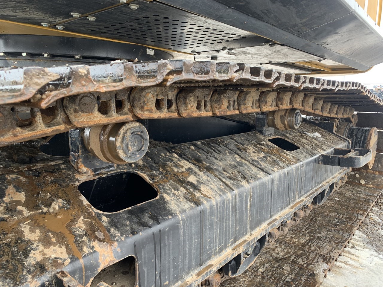 2022 John Deere 250G LC Image 10