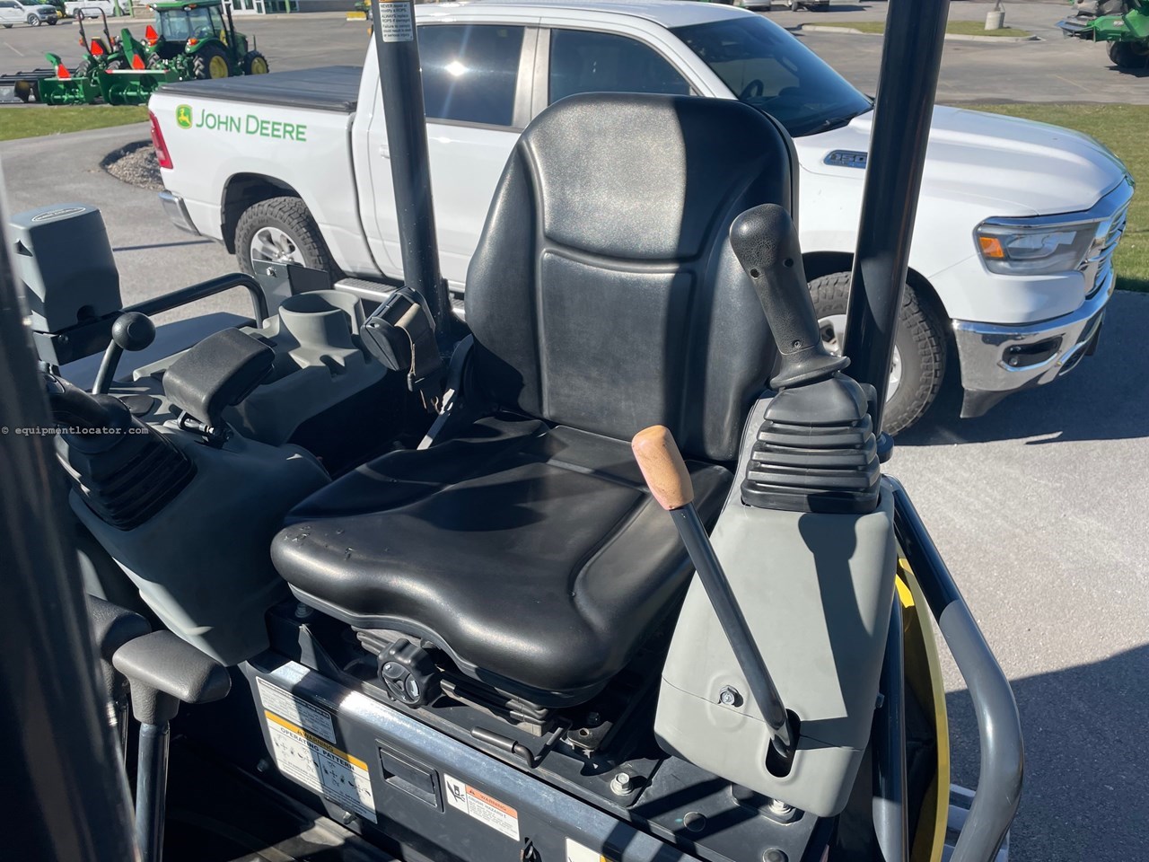 2017 Yanmar VIO35 Image 10