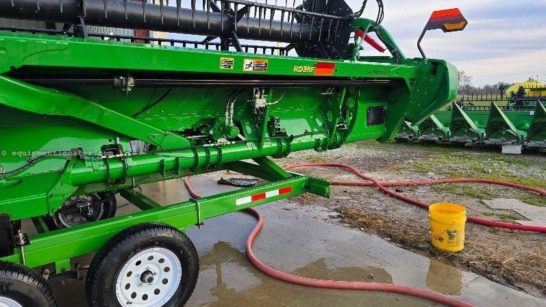 2022 John Deere RD35F Image 6