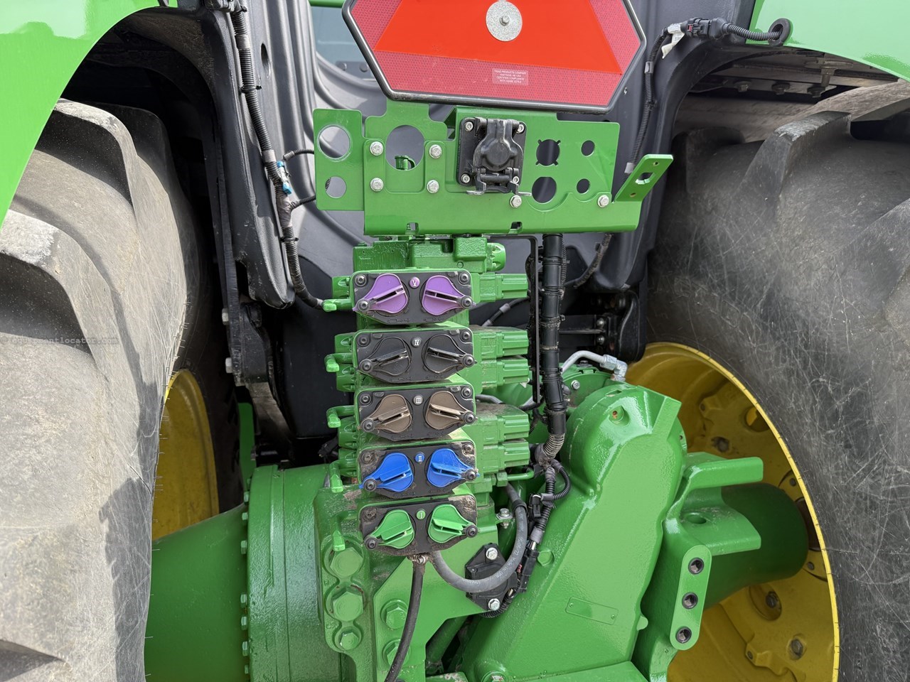 2022 John Deere 9R 490 Image 10