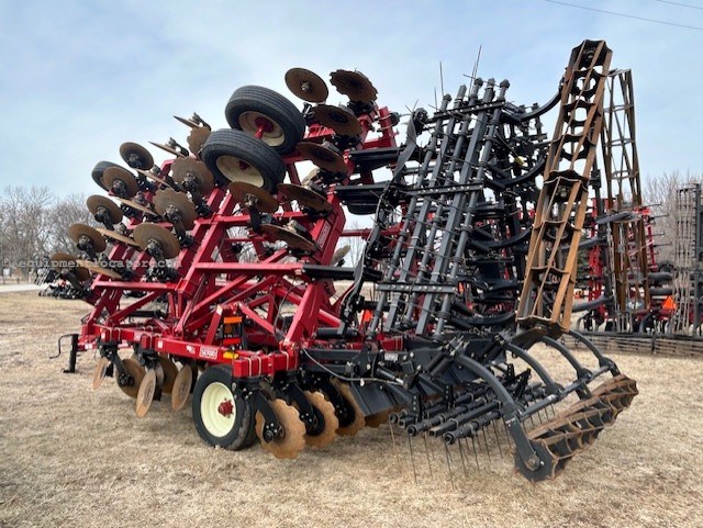 2023 Salford 5200 Image 4