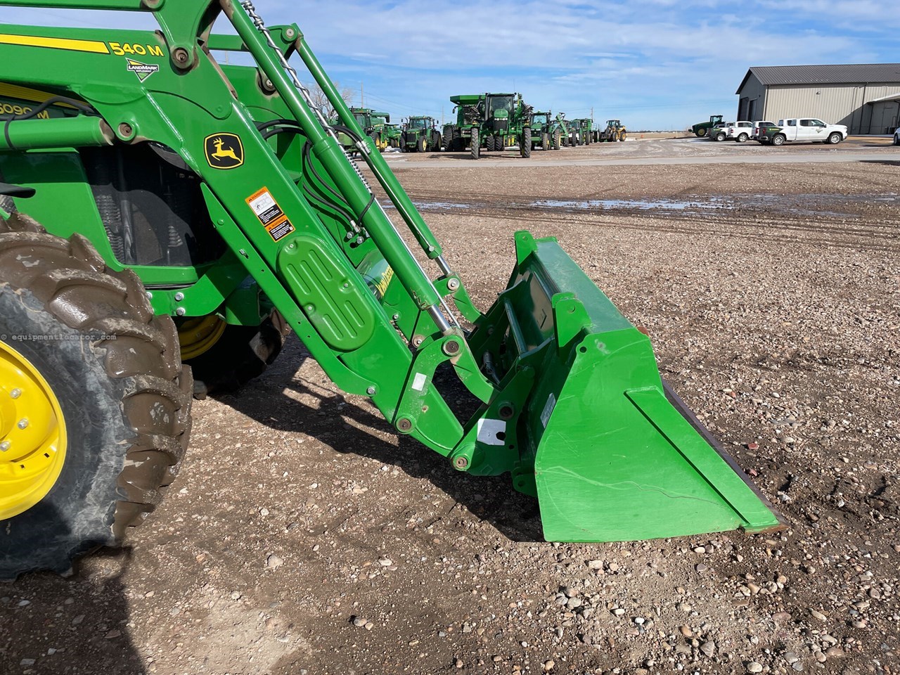 2022 John Deere 5090M Image 14