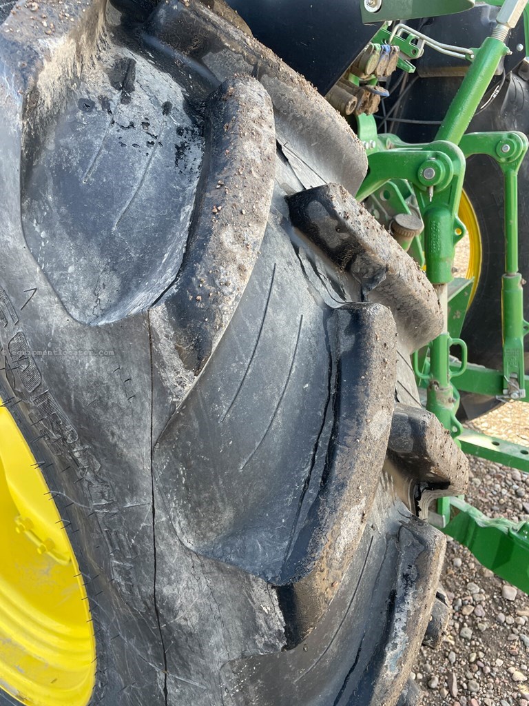 2022 John Deere 5090M Image 28