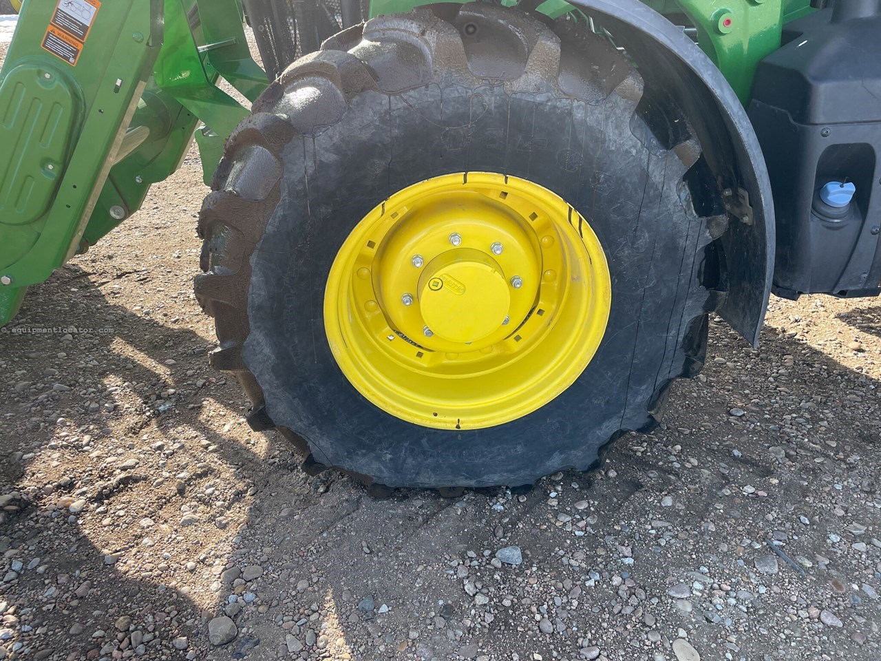 2022 John Deere 5090M Image 33