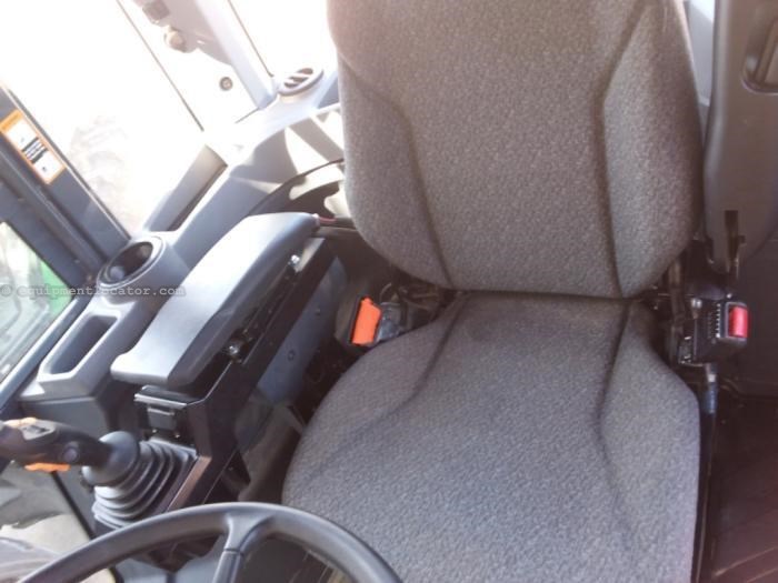 2022 John Deere 524 P Image 10