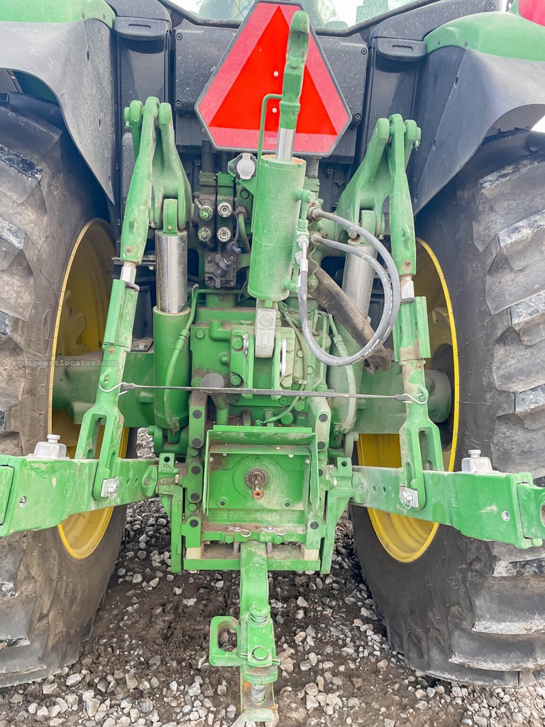 2023 John Deere 6175M Image 10