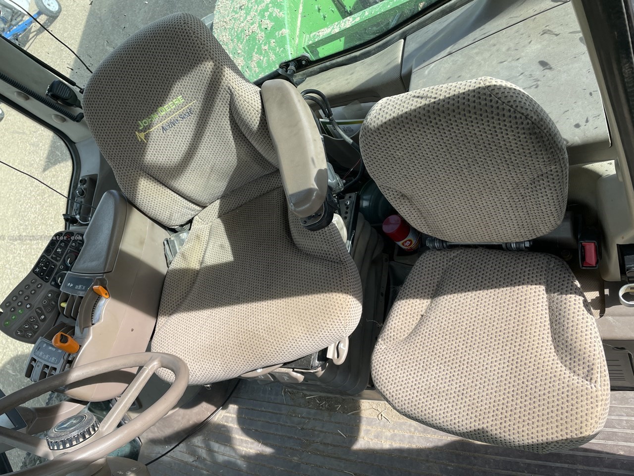 2012 John Deere 9460R Image 10