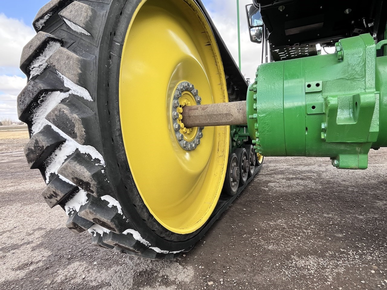 2023 John Deere 8RT 370 Image 10