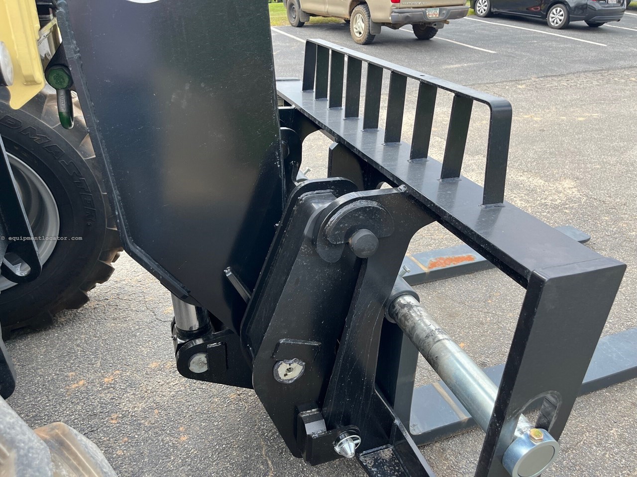 2024 JLG 2733 Image 5