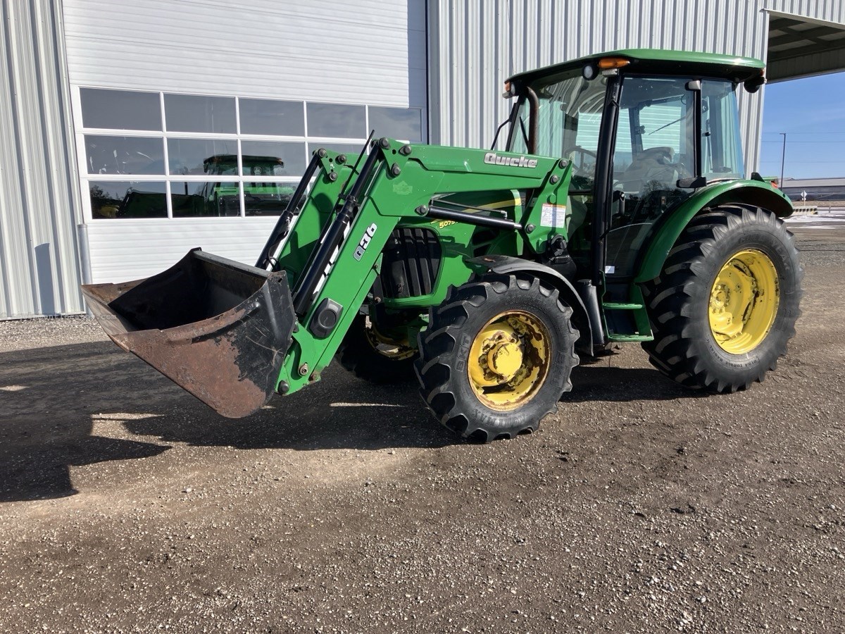 2012 John Deere 5075M Image 2